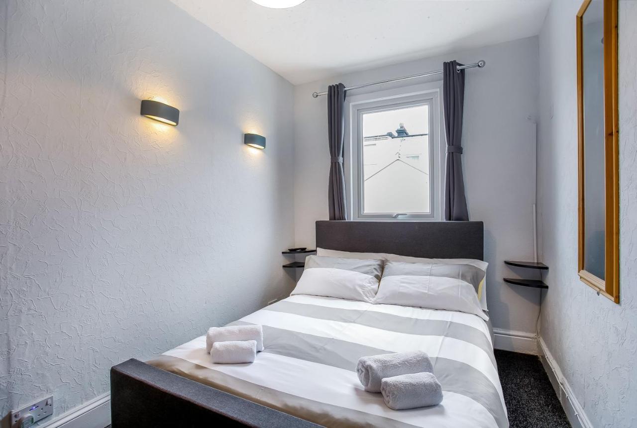 Barclay Guest House Пейнтон Экстерьер фото