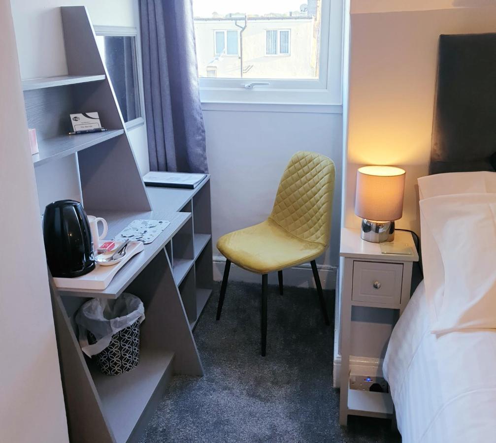 Barclay Guest House Пейнтон Экстерьер фото